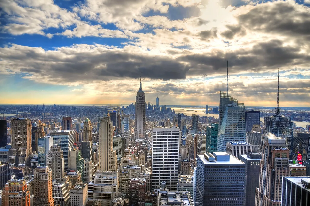 Consultores Inmobiliarios y de Seguros Office